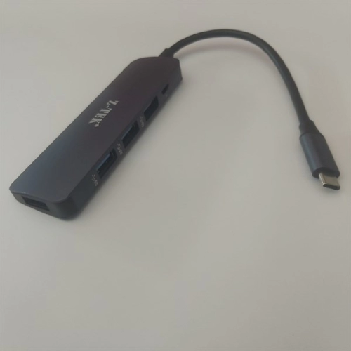 display HUB 4P Type C to USB 3.0 Ztek ZY318 1