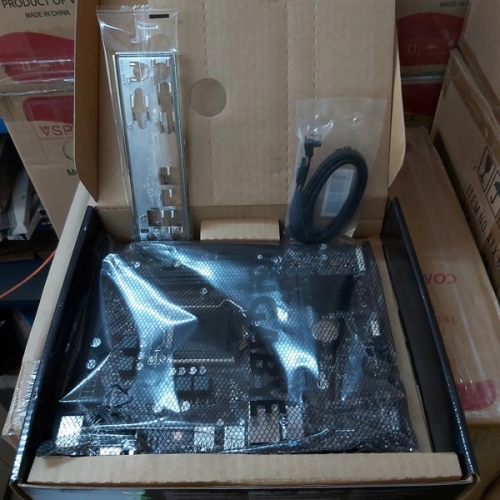 display Mainboard Gigabyte H410M DS2V 2