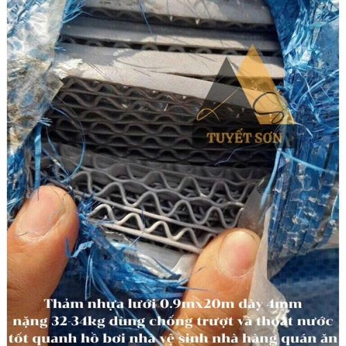 display Thảm nhựa lưới 0.9mx20m dày 4mm 2