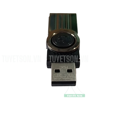 display USB 16Gb Kingston DT101 2