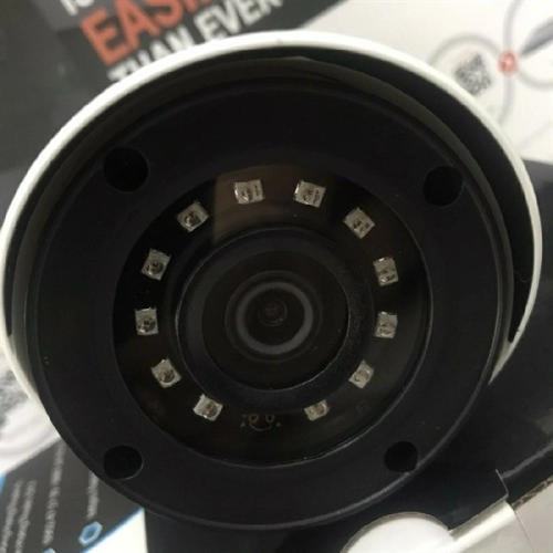 display Camera Kbvision KX-A2011C4 2.0MP 3