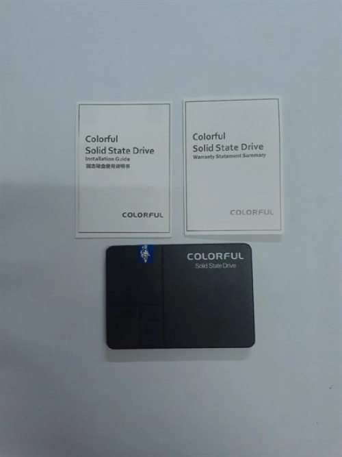 display Ổ cứng SSD coloful 120GB 3