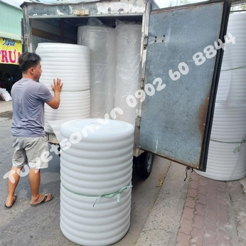 Cuộn xốp PE Foam gói hàng 3mmx105cmx100m - mút xốp trắng chống sốc