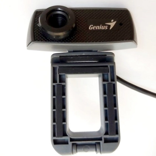 display Webcam Genius 1000X 2